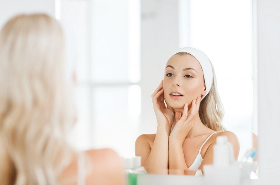 Radiance from within: how to take care of your face in winter